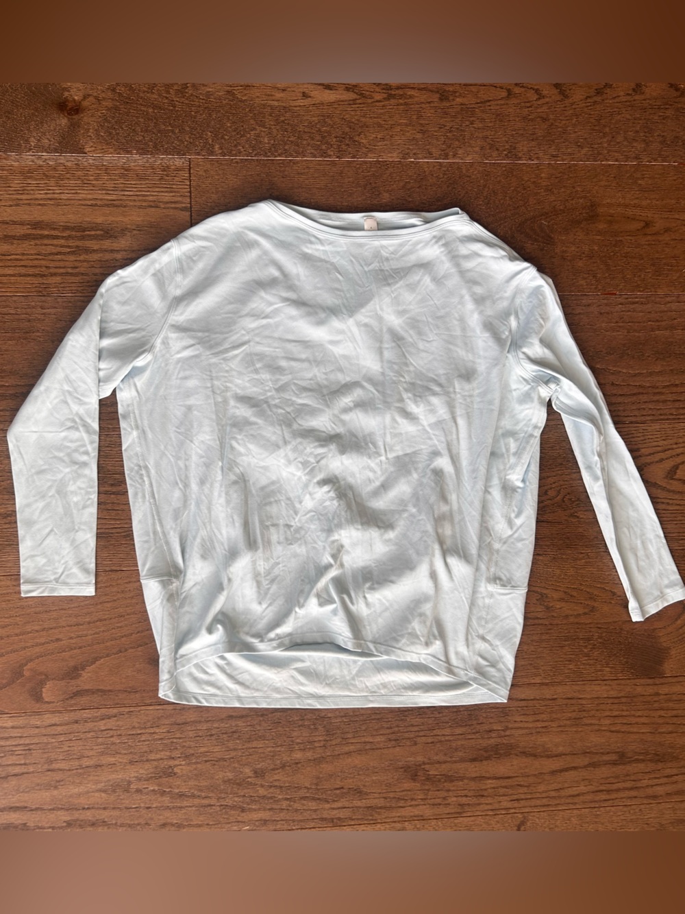 Lululemon Size 4 Back In Action Long Sleeve Tee Nulu